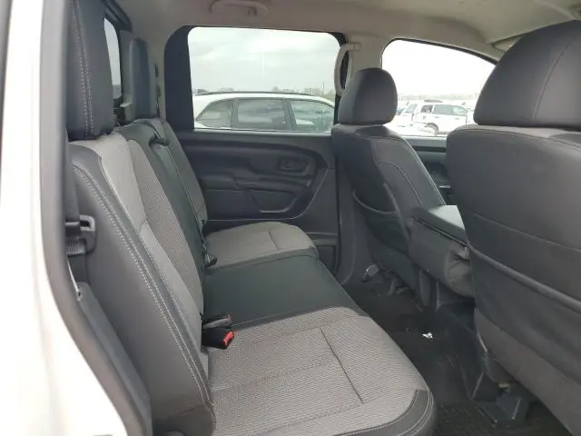 2019 NISSAN TITAN S