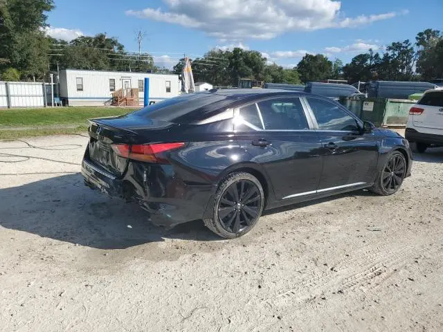 2022 NISSAN ALTIMA SR  