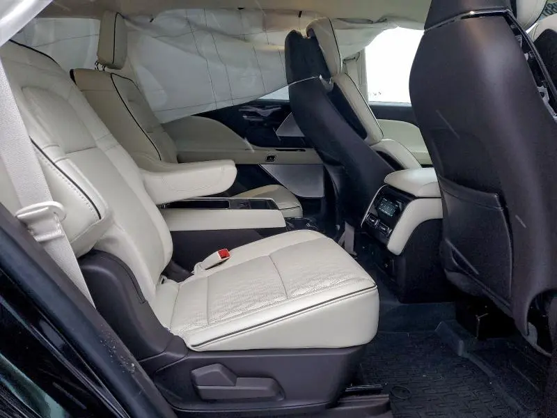 2022 LINCOLN AVIATOR BLACK LABEL  