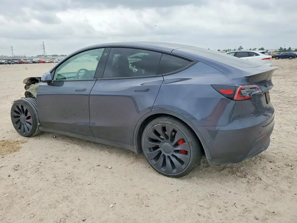 2022 TESLA MODEL Y   