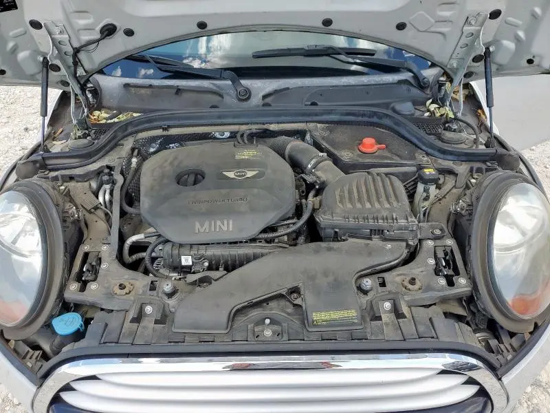 2015 MINI COOPER   