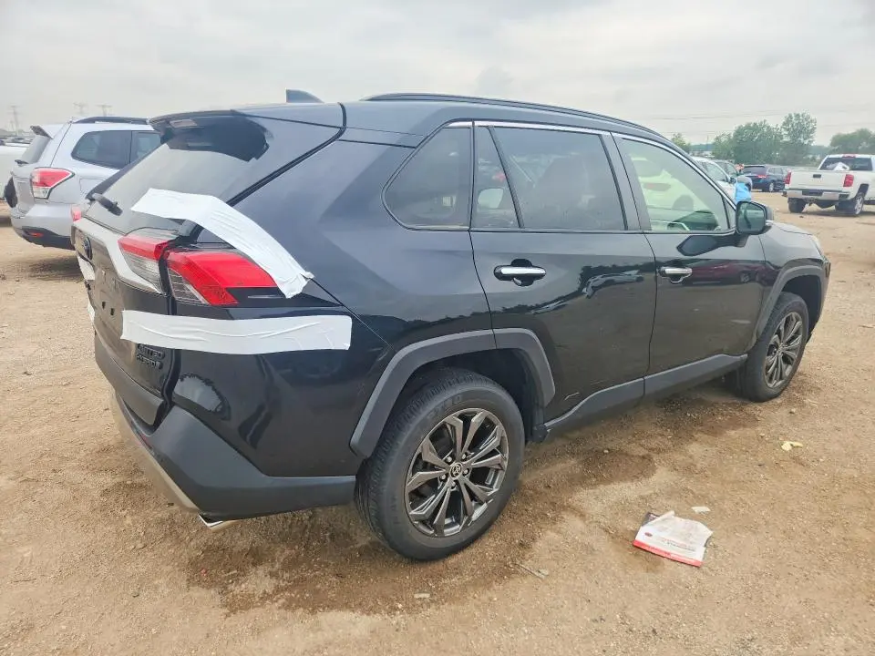 2022 TOYOTA RAV4 LIMITED  