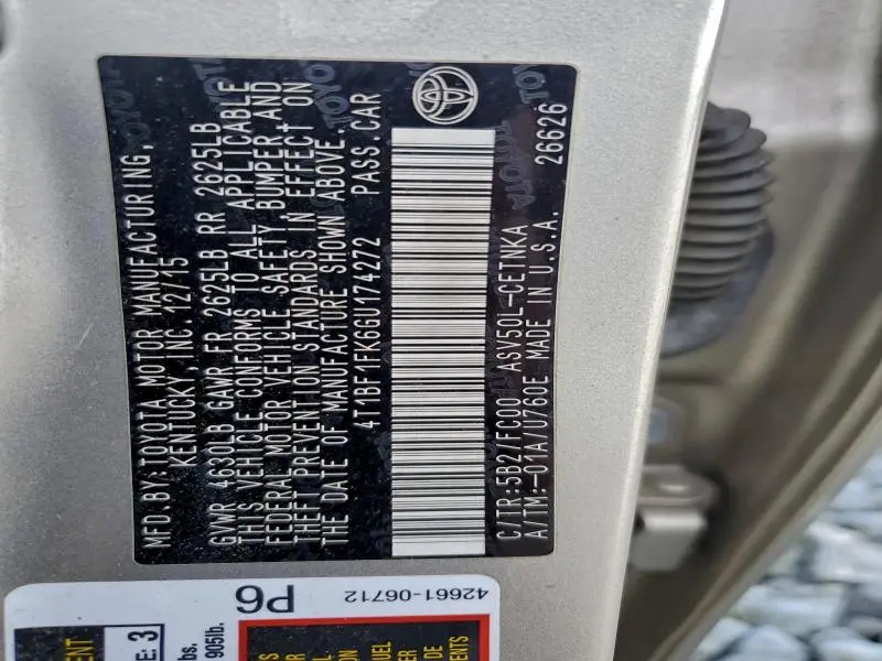 2016 TOYOTA CAMRY LE  