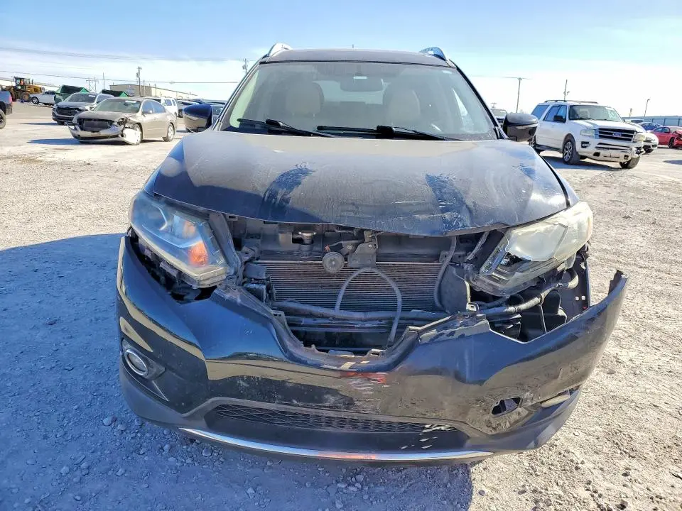2016 NISSAN ROGUE SL  