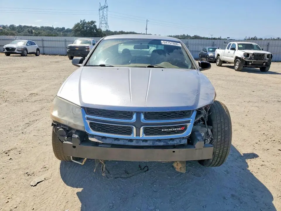 2014 DODGE AVENGER SE  