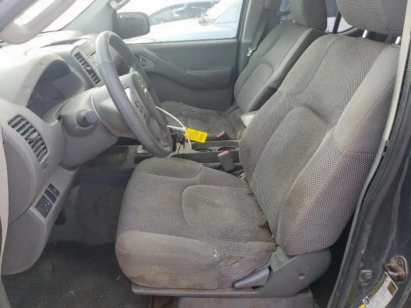 2014 NISSAN FRONTIER S  
