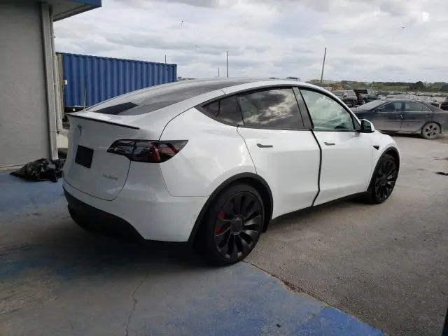 2022 TESLA MODEL Y   