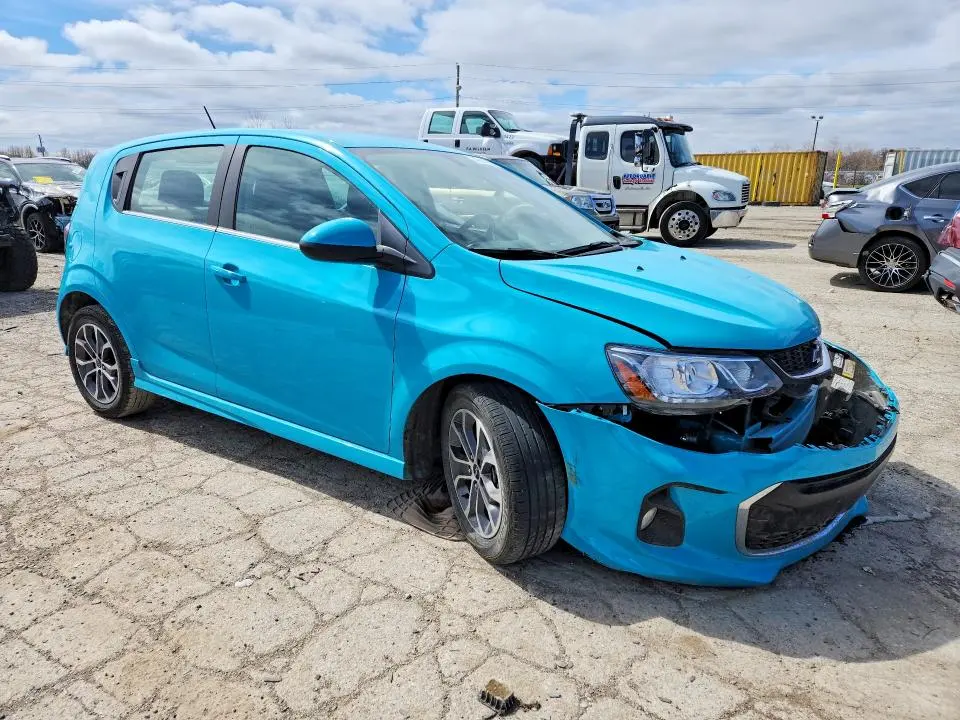 2020 CHEVROLET SONIC LT  