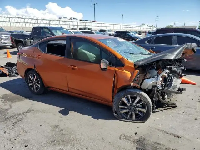 2022 NISSAN VERSA SV  