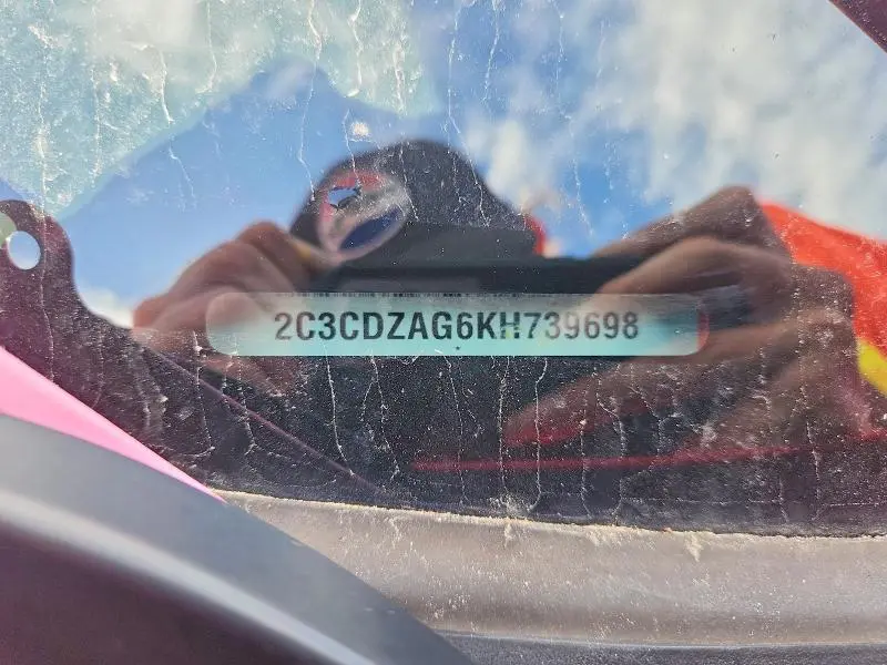 2019 DODGE CHALLENGER SXT  