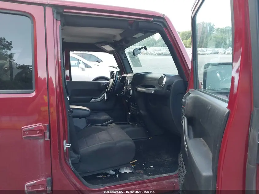 2012 JEEP WRANGLER UNLIMITED SAHARA