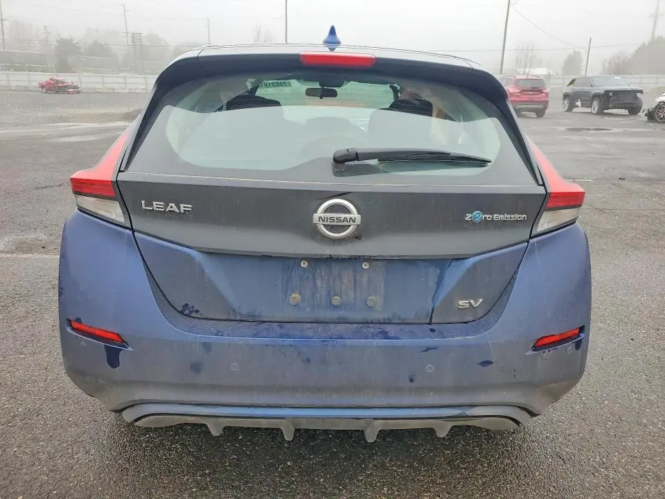2020 NISSAN LEAF SV  