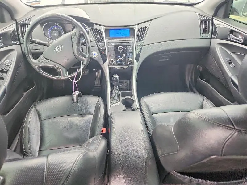 2011 HYUNDAI SONATA LIMITED  
