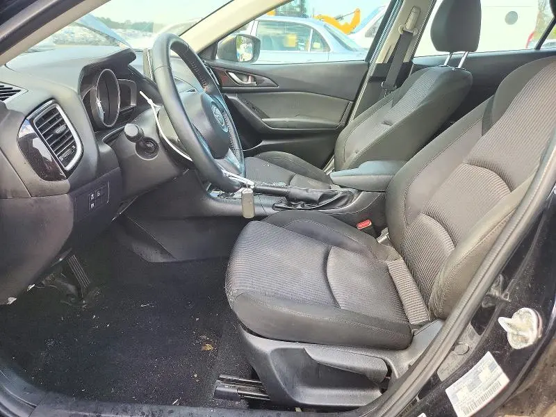 2015 MAZDA 3 TOURING  