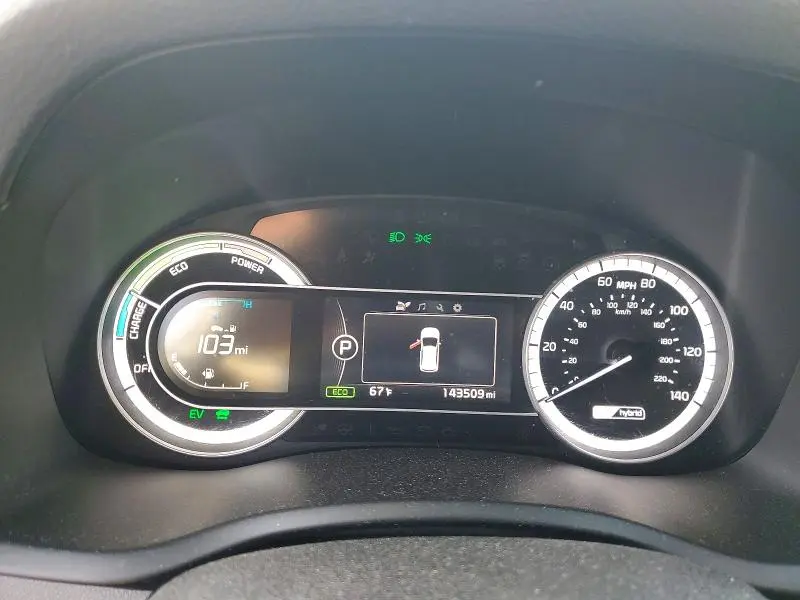 2019 KIA NIRO LX  