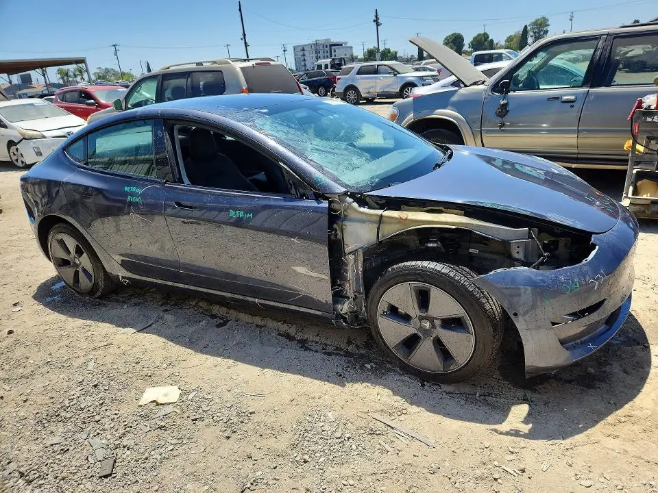 2021 TESLA MODEL 3   