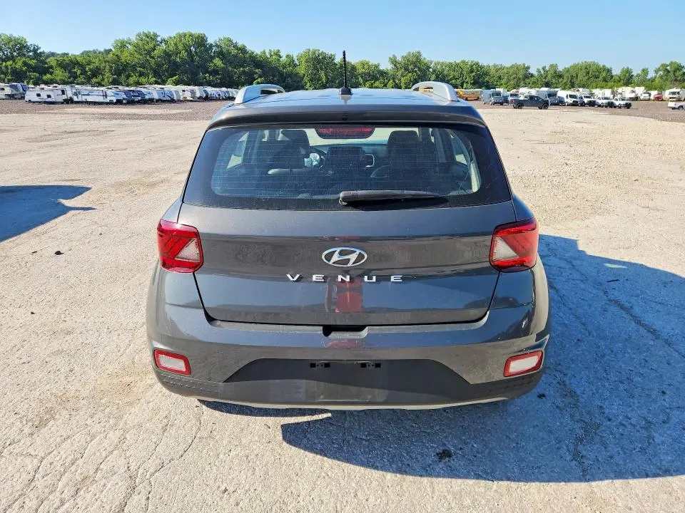 2024 HYUNDAI VENUE LIMITED  