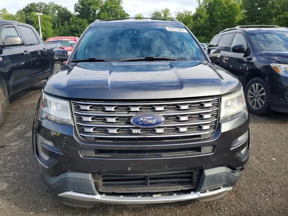 2017 FORD EXPLORER XLT  
