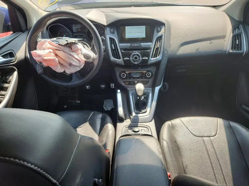 2012 FORD FOCUS TITANIUM  