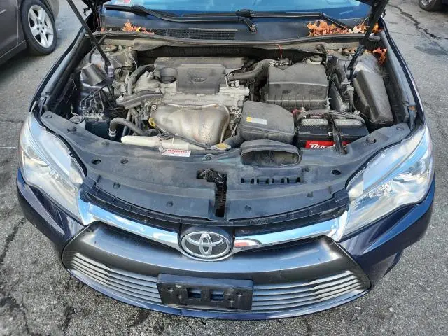 2016 TOYOTA CAMRY LE  