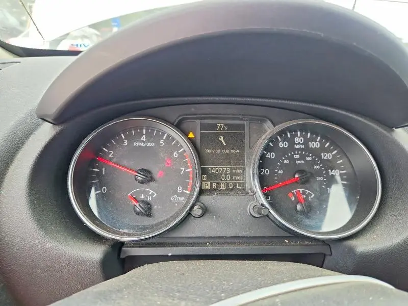 2013 NISSAN ROGUE S  