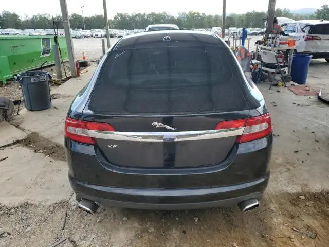 2011 JAGUAR XF   