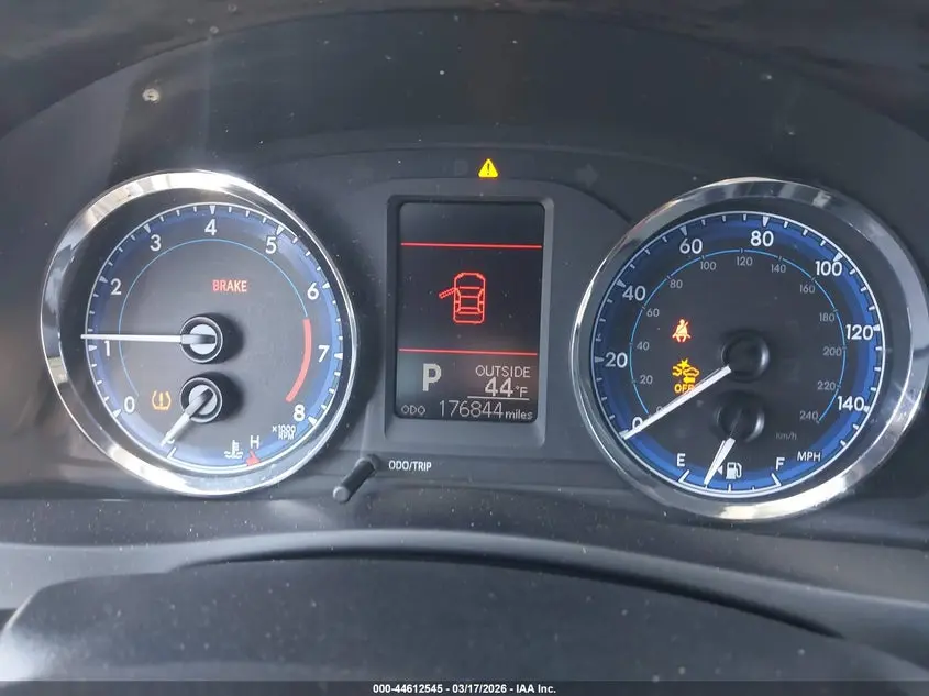 2017 TOYOTA COROLLA LE