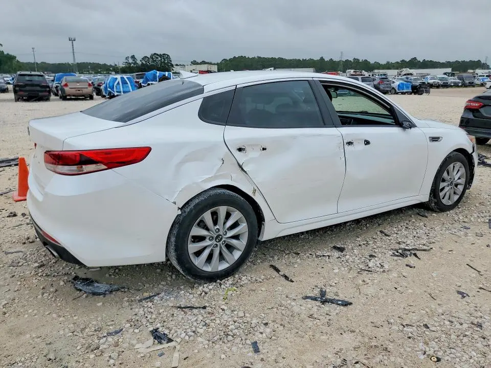2017 KIA OPTIMA LX  