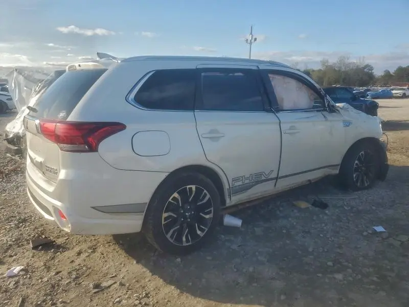 2018 MITSUBISHI OUTLANDER SE  