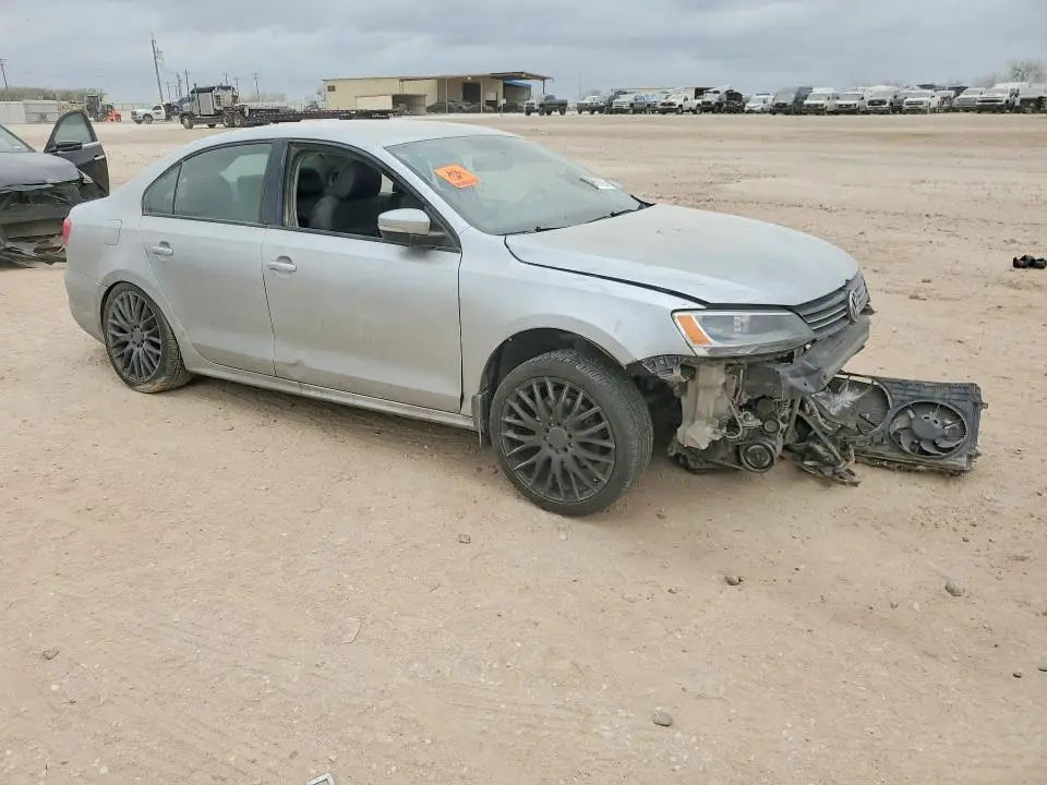 2012 VOLKSWAGEN JETTA SE  