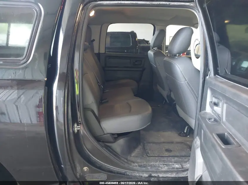 2019 RAM 1500 CLASSIC TRADESMAN  4X4 5'7 BOX