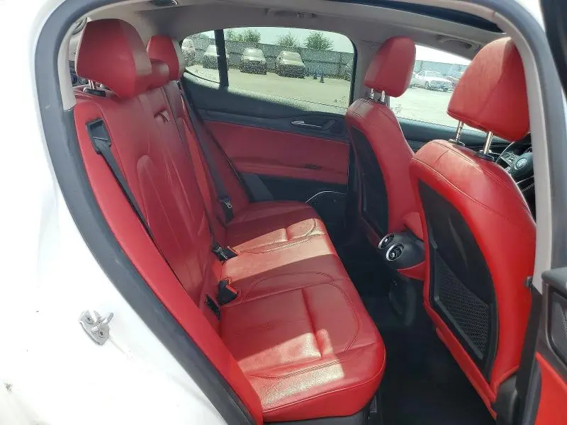 2019 ALFA ROMEO STELVIO   