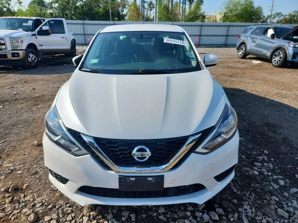 2019 NISSAN SENTRA SV  