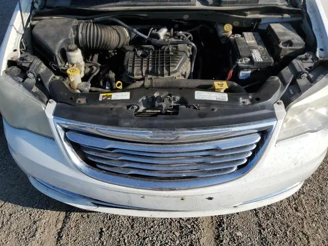 2013 CHRYSLER TOWN & COUNTRY TOURING  
