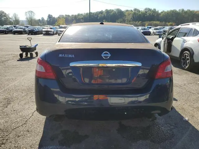 2010 NISSAN MAXIMA S  