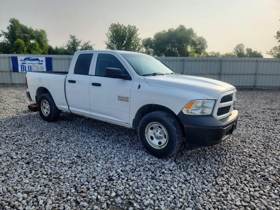 2016 RAM 1500 ST  