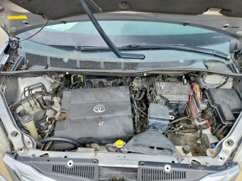 2011 TOYOTA SIENNA LIMITED 7-PASSENGER  