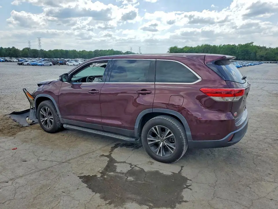 2019 TOYOTA HIGHLANDER LE  