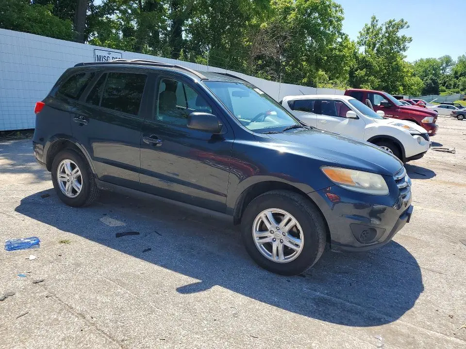 2012 HYUNDAI SANTA FE GLS  