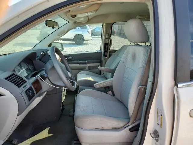 2010 CHRYSLER TOWN & COUNTRY LX  