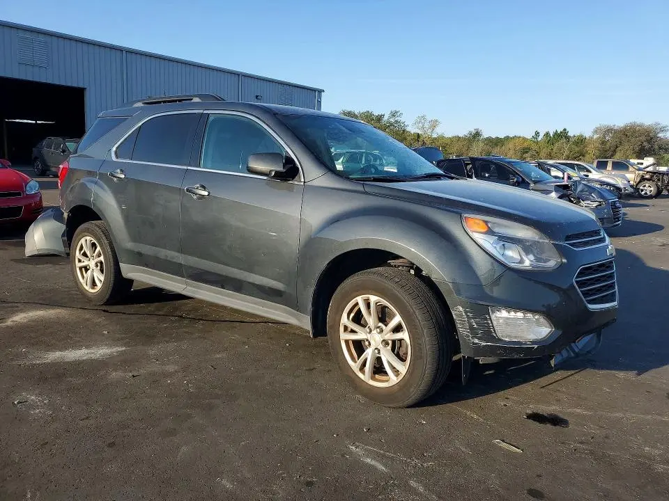 2017 CHEVROLET EQUINOX LT  