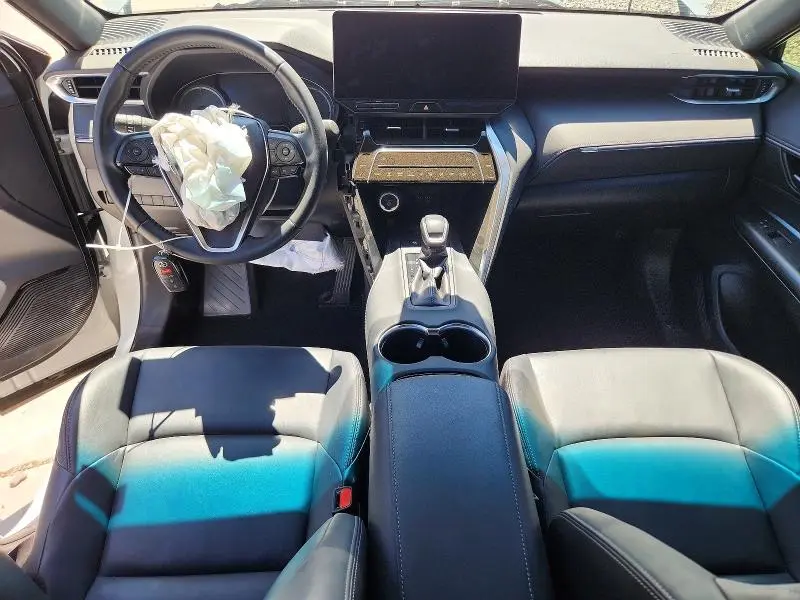 2024 TOYOTA VENZA NIGHTSHADE EDITION  