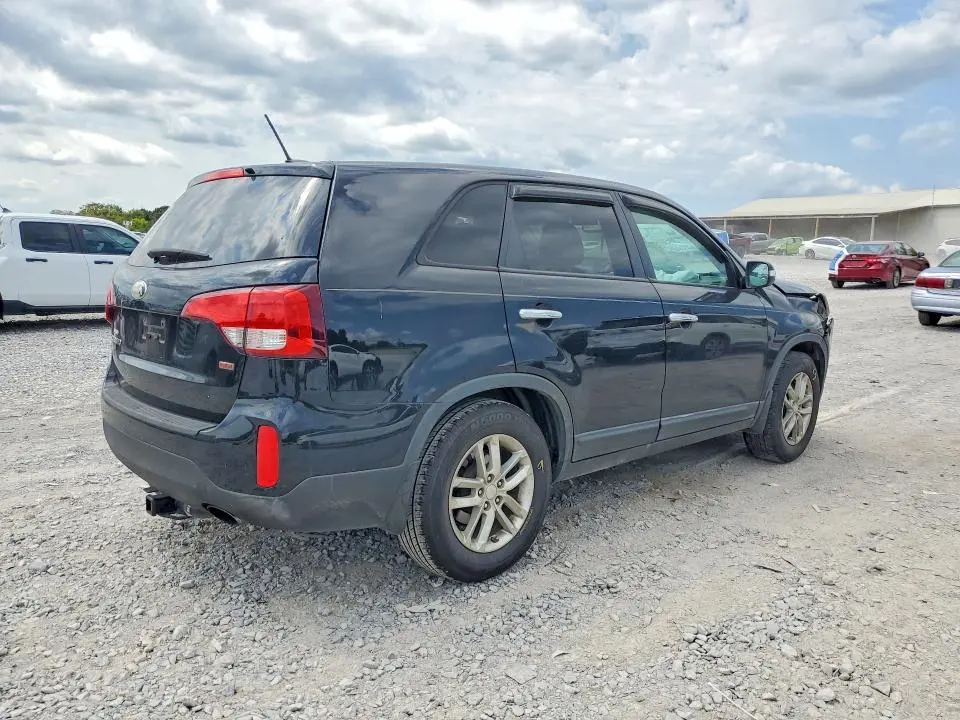 2014 KIA SORENTO LX  