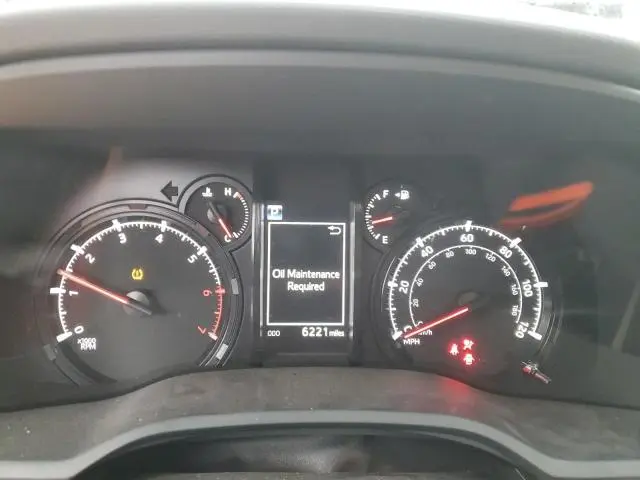 2023 TOYOTA 4RUNNER SE  