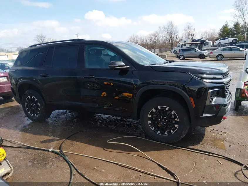 2025 CHEVROLET TRAVERSE AWD Z71