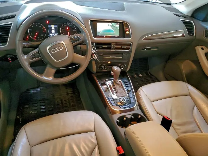 2011 AUDI Q5 PREMIUM PLUS  