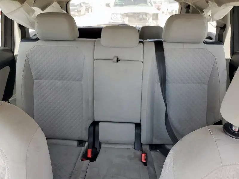 2018 VOLKSWAGEN TIGUAN S  