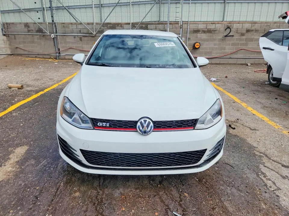2017 VOLKSWAGEN GTI S  