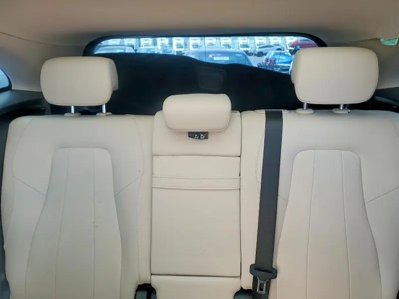 2021 MERCEDES-BENZ GLA 250 4MATIC  