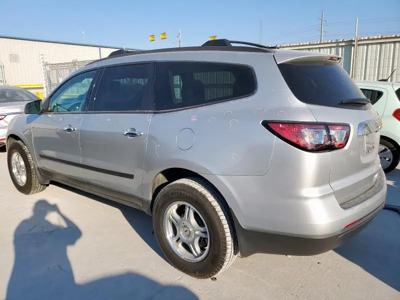 2013 CHEVROLET TRAVERSE LS  